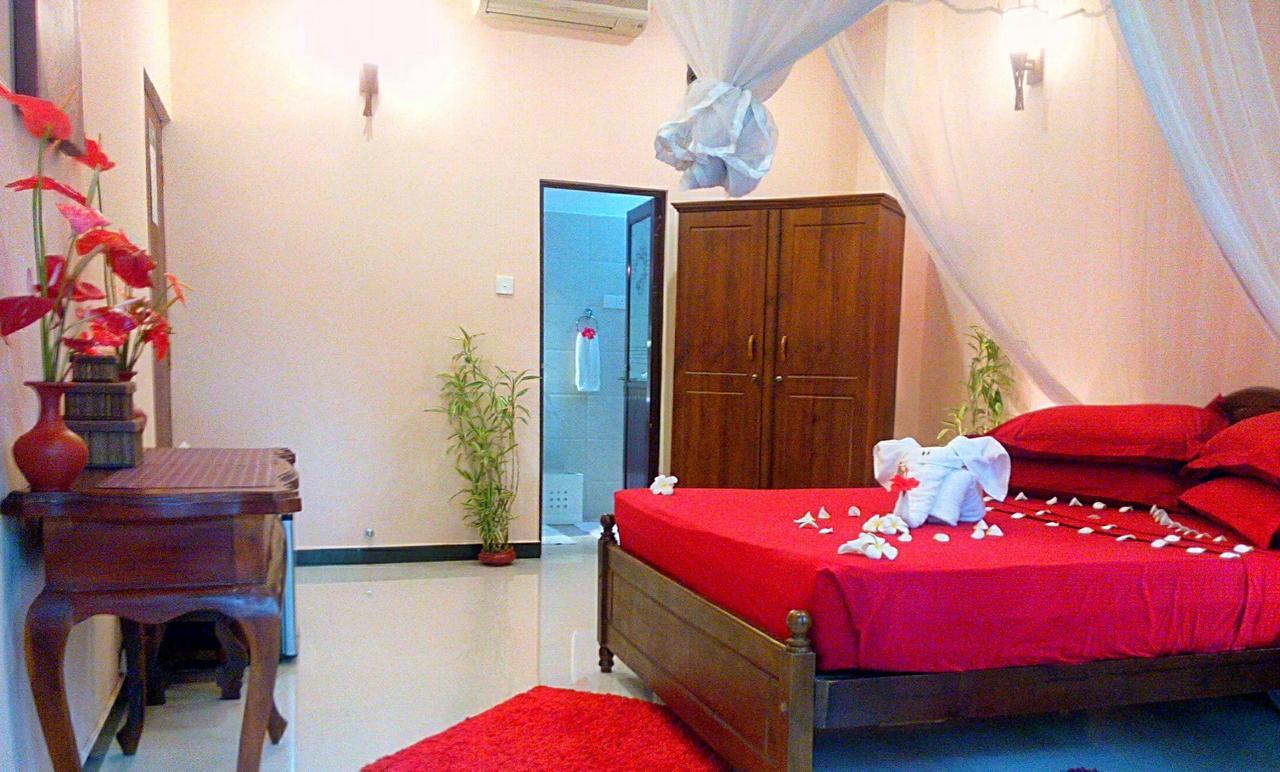 Sri Lancashire Guest House Bentota Esterno foto