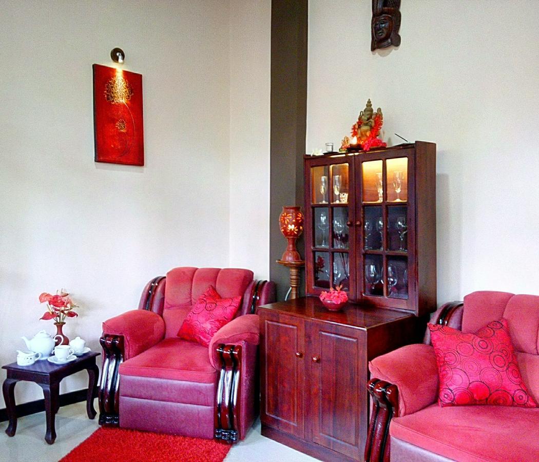 Sri Lancashire Guest House Bentota Esterno foto