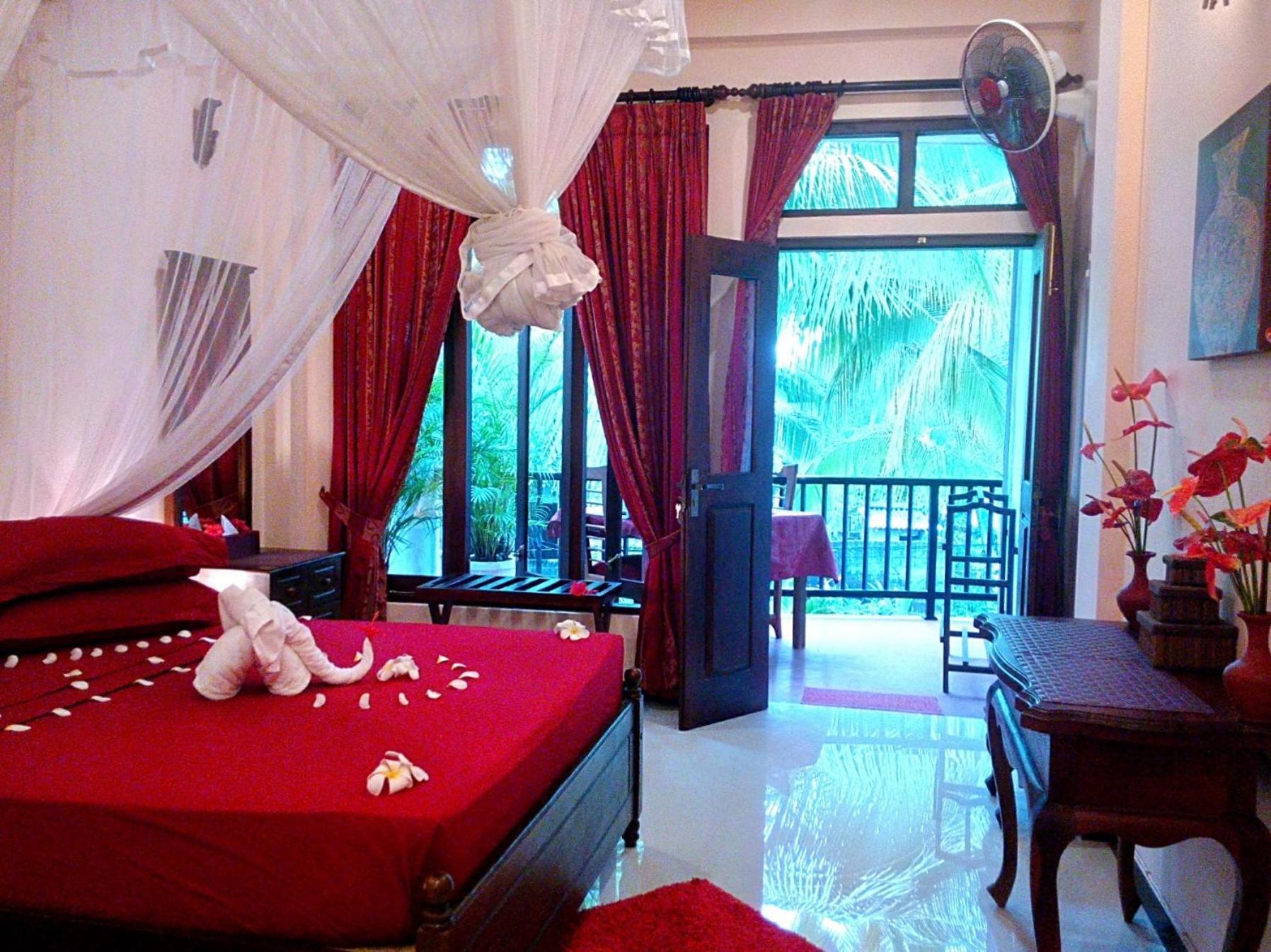 Sri Lancashire Guest House Bentota Esterno foto