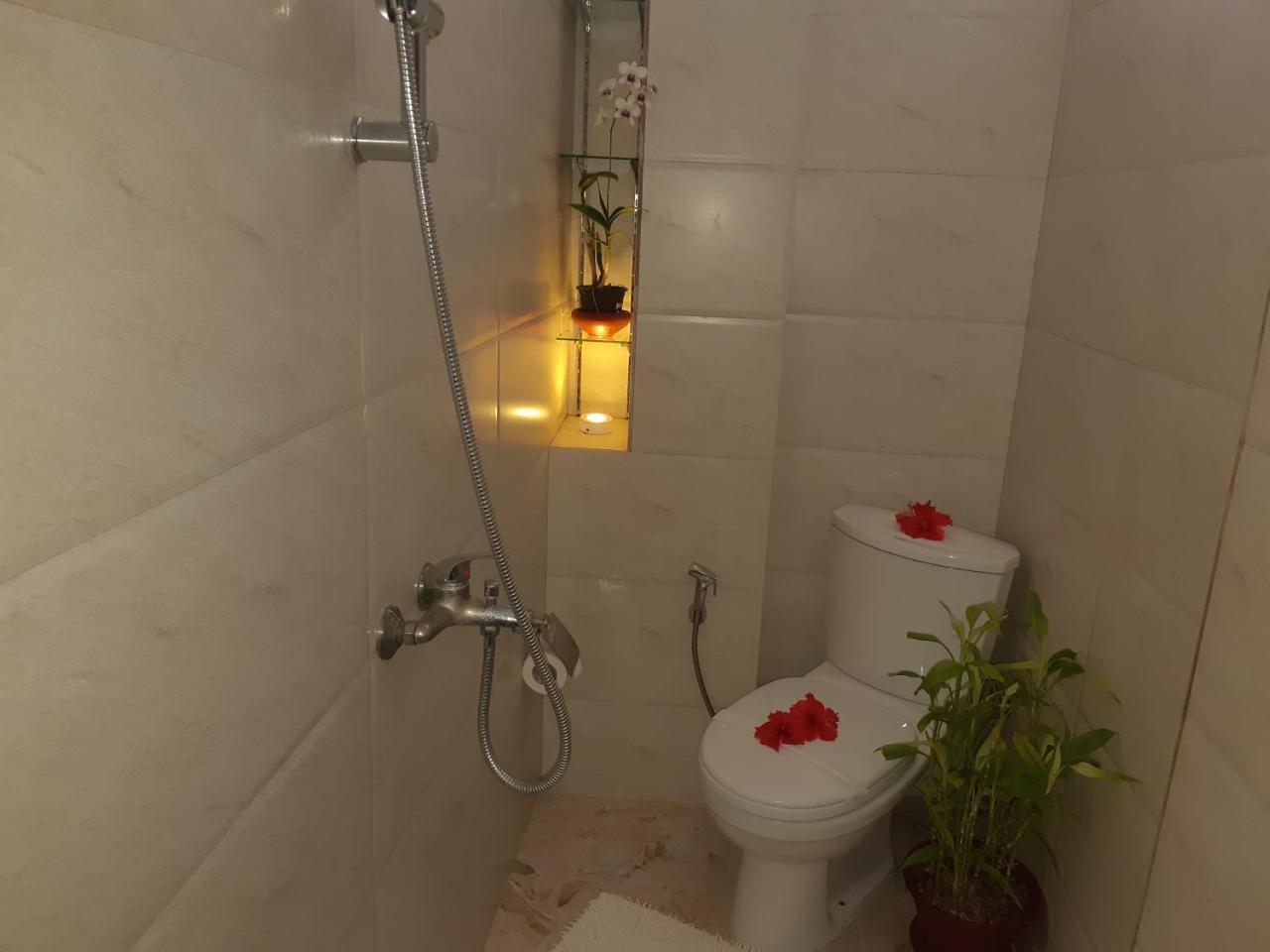Sri Lancashire Guest House Bentota Esterno foto